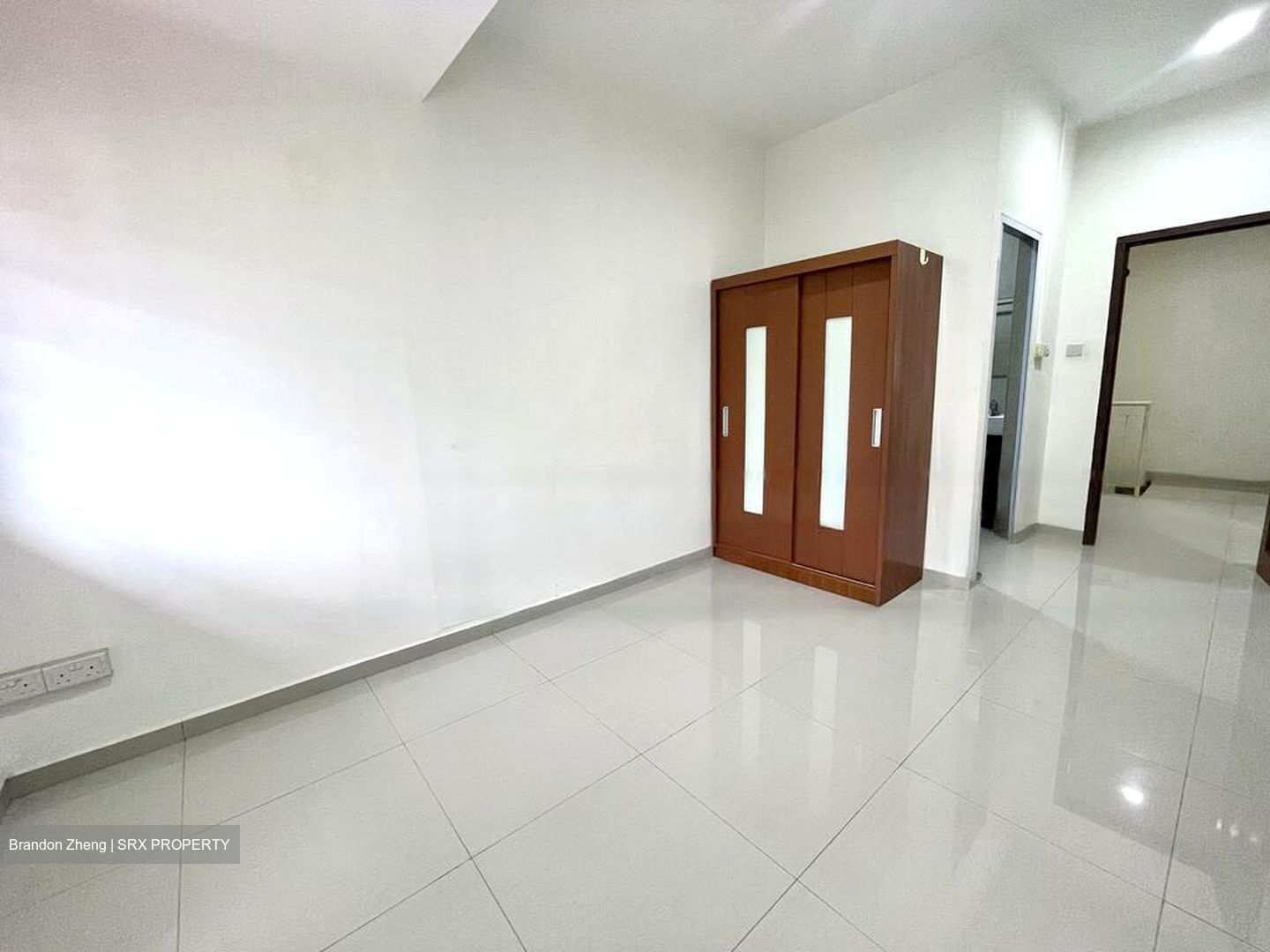 Opera Estate (D15), Terrace #458641891